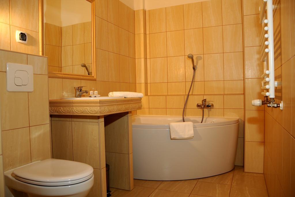Folwark Stara Winiarnia Hotel Mszana Dolna Kamer foto